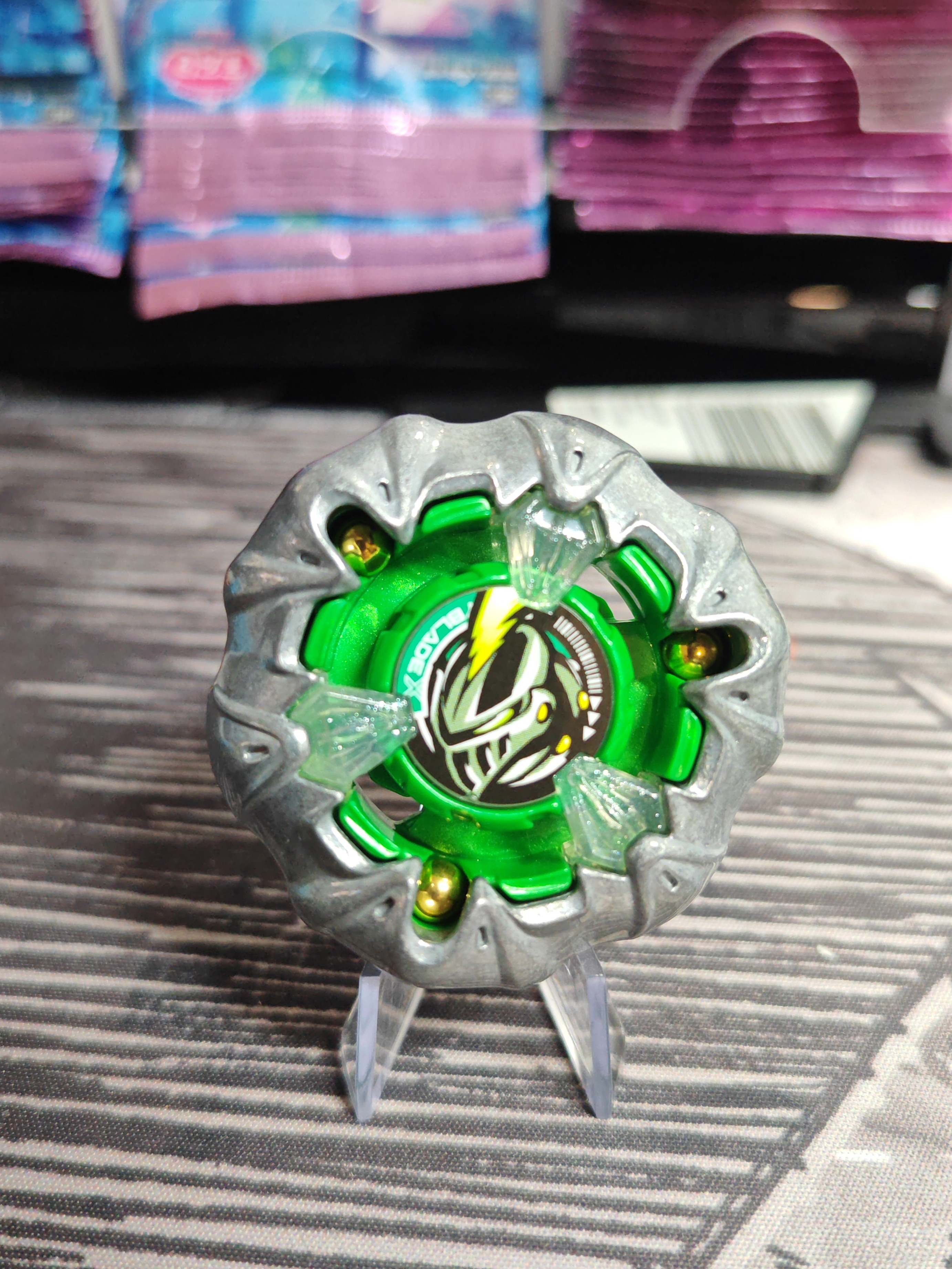 Knight Mail — Lame Takara Tomy Beyblade X — Neuf