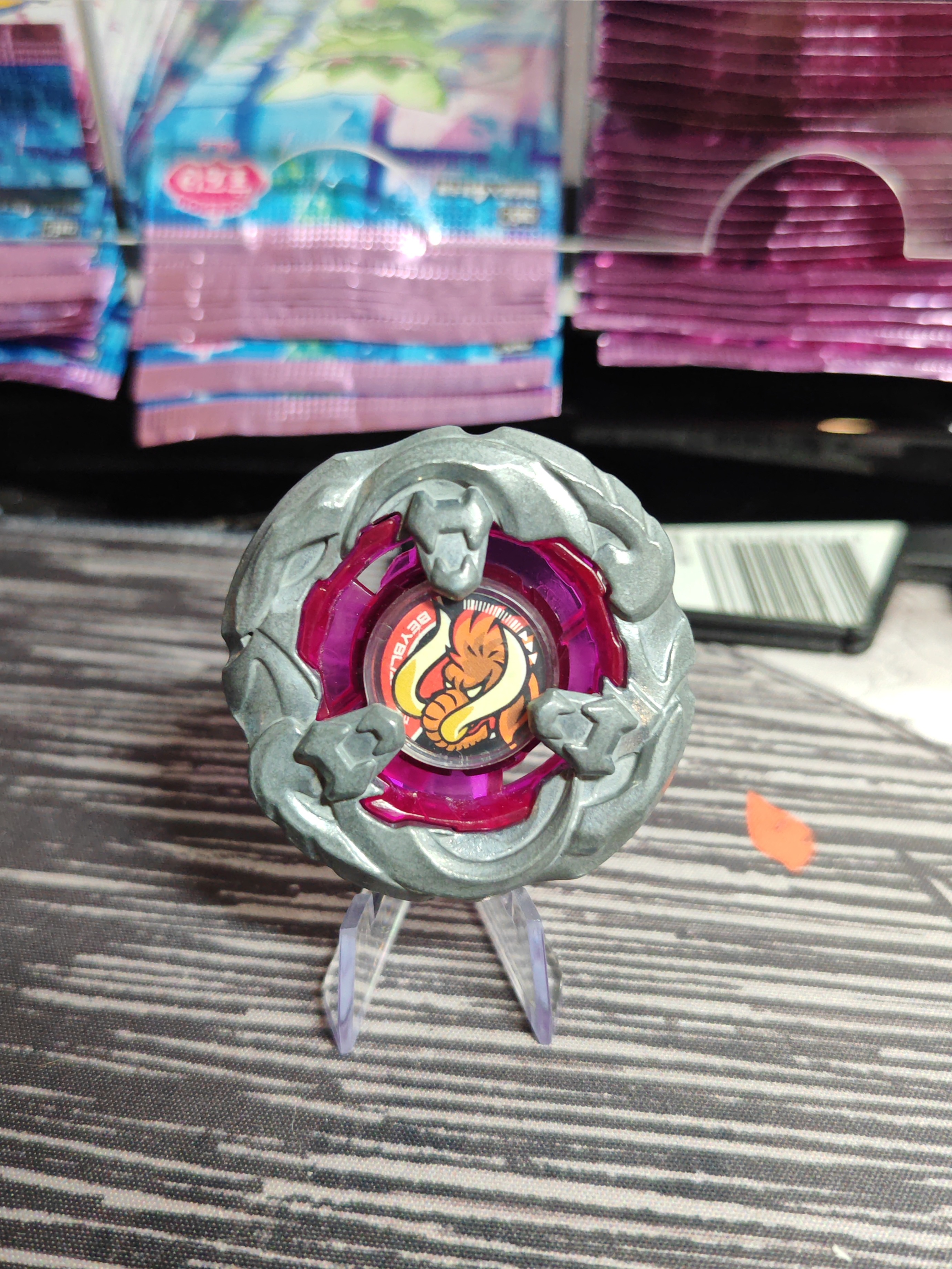 Mammoth Tusk — Lame Takara Tomy Beyblade X — Neuf