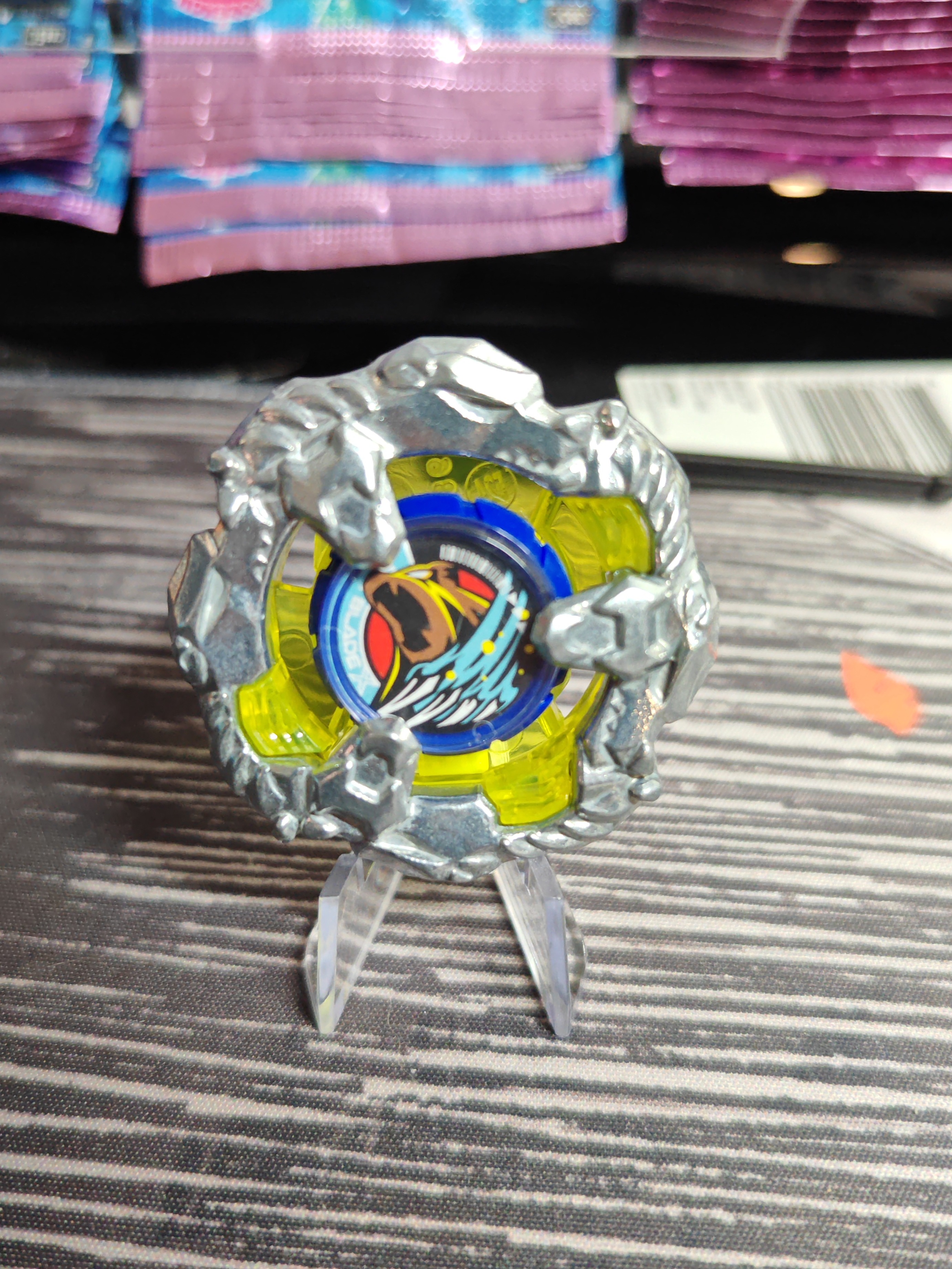 Savage Bear — Lame Takara Tomy Beyblade X — Neuf