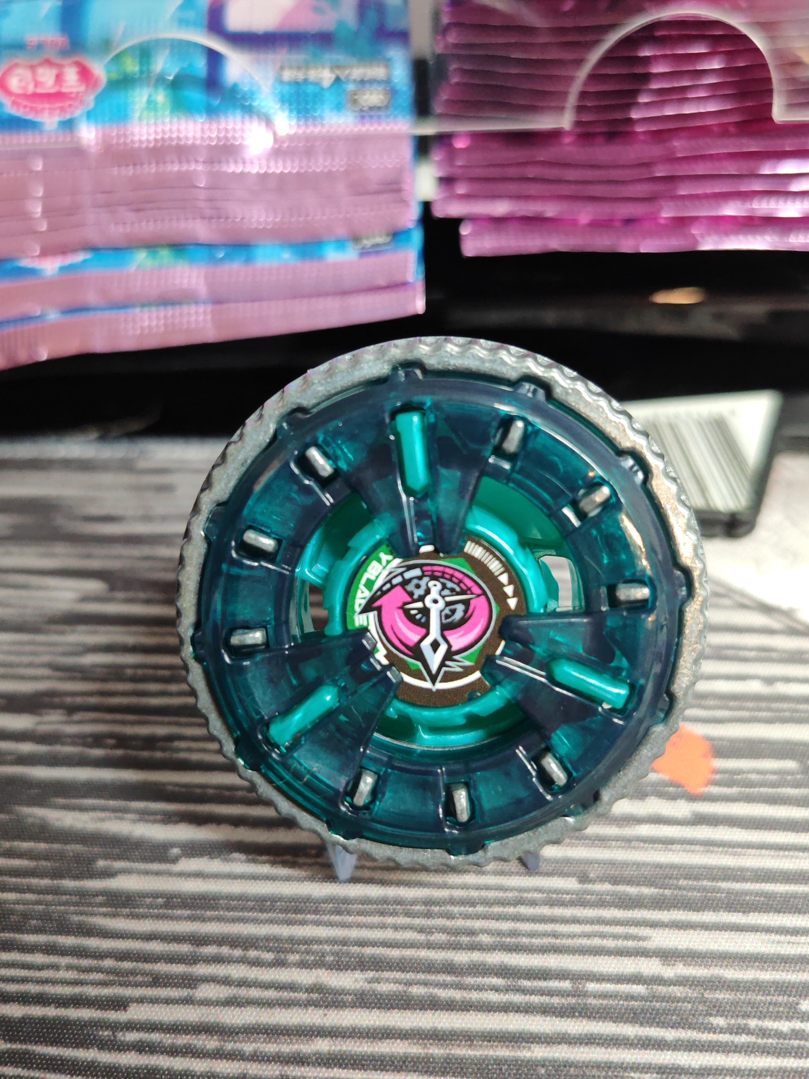 Clock Mirage — Lame Takara Tomy Beyblade X — Neuf