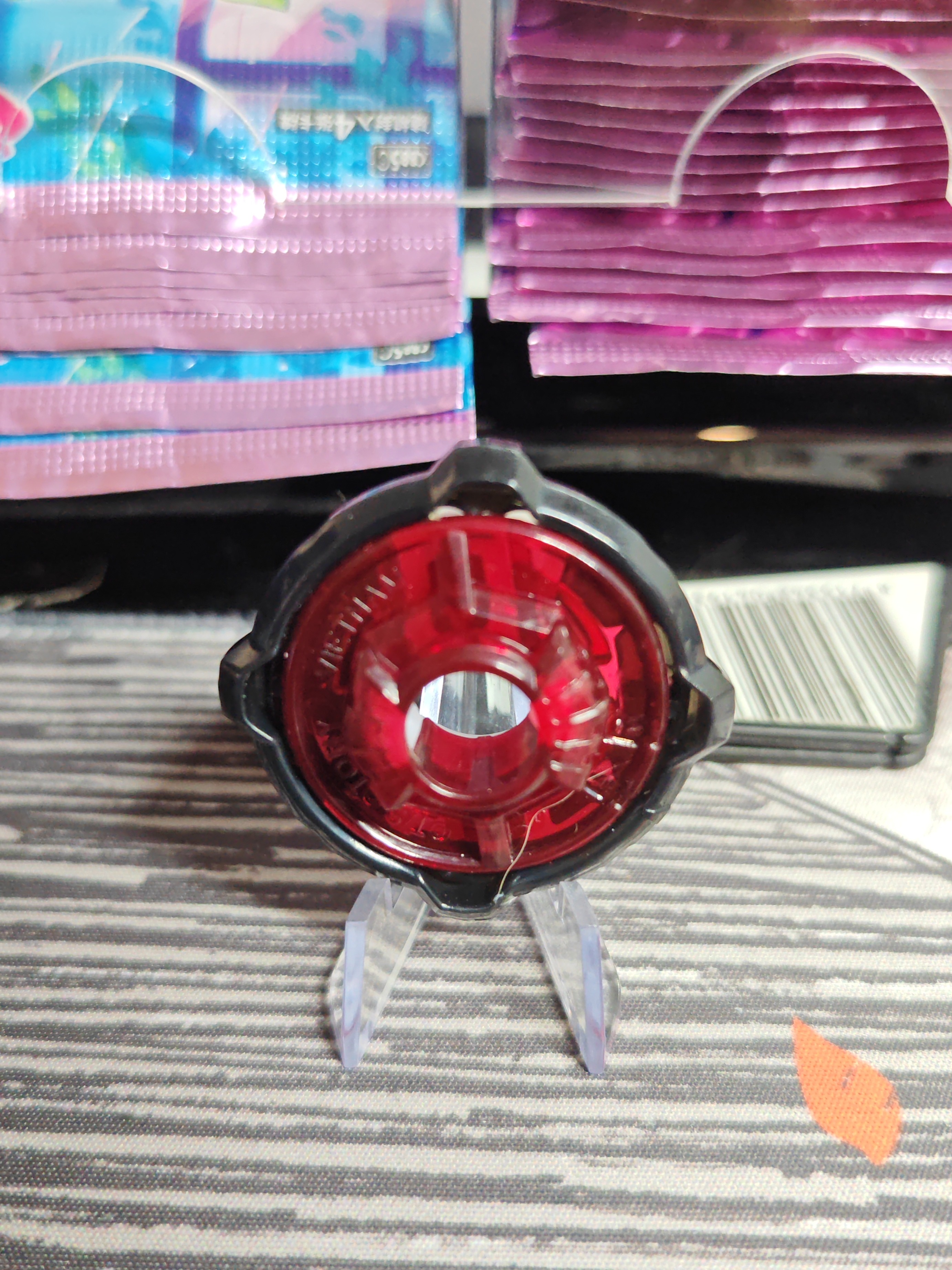 4-70 (Four Seventy) — Ratchet Takara Tomy Beyblade X — Neuf